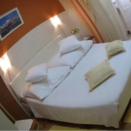 Vrlic 4*