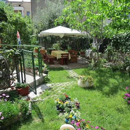 בית הארחה Vrlic