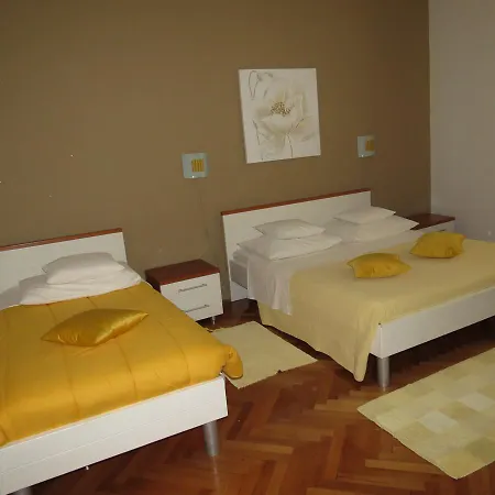 Vrlic בית הארחה